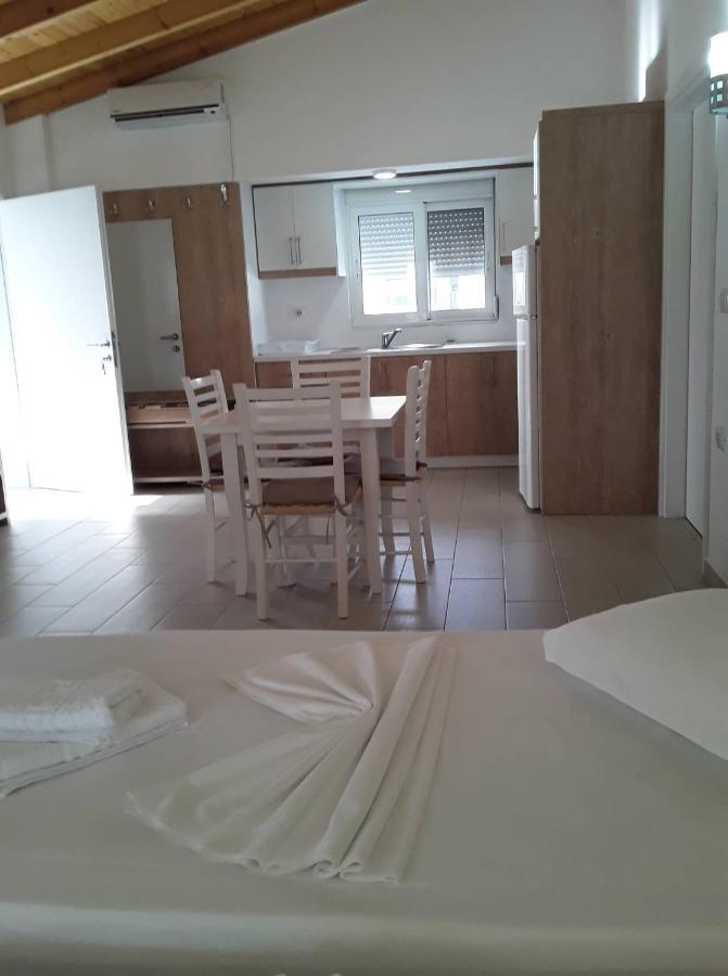 Caldera Vista Apartaments Saranda Kültér fotó